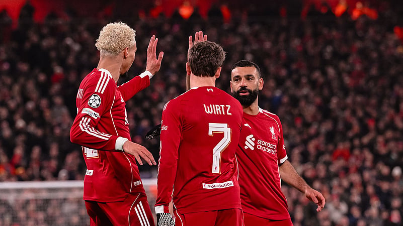 liverpool vs qarabag fk live score uefa champions league 2025-26 matchday 8 updates highlights
