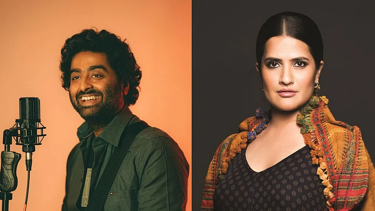 Sona Mohapatra Reacts to Arijit Singh Retirement From Playback Singing - YouTube