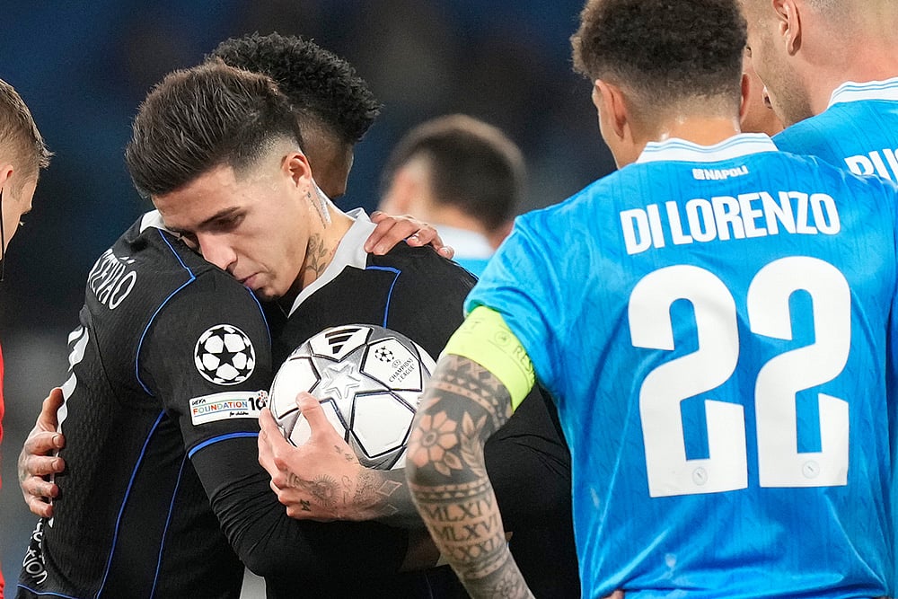 Napoli vs Chelsea Champions League Soccer-Enzo Fernandez