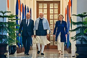 PMO via PTI : In this image received on Jan. 27, 2026, Prime Minister Narendra Modi with European Council President Antonio Costa, left, and European Commission President Ursula von der Leyen, right, during their meeting at the Hyderabad House, in New Delhi.