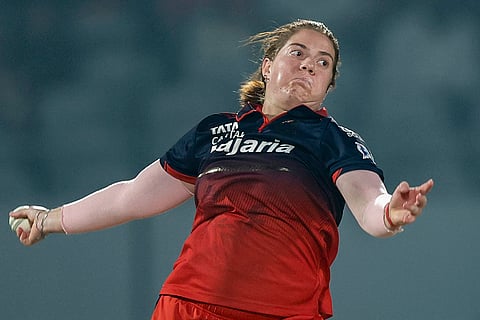 Royal Challengers Bengaluru’s Nadine de Klerk bowls a delivery during a Women's Premier League (WPL) 2026 T20 International cricket match between Royal Challengers Bengaluru and UP Warriorz, at BCA Stadium, in Vadodara, Gujarat. 