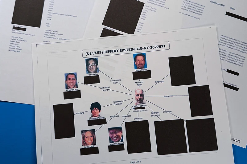 Jeffrey Epstein documents, Epstein files released, Epstein emails powerful figures