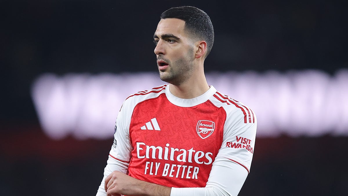 Mikel Merino in action for Arsenal.