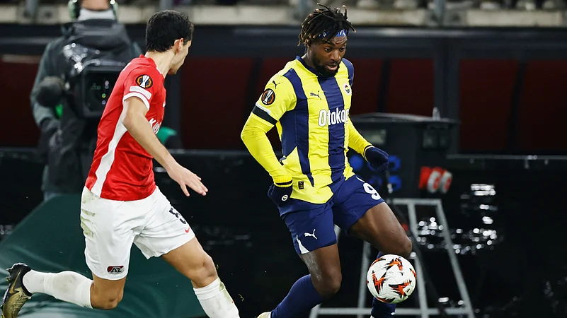 Allan Saint-Maximin Leaves Club America After Racist Incident Involving His Children