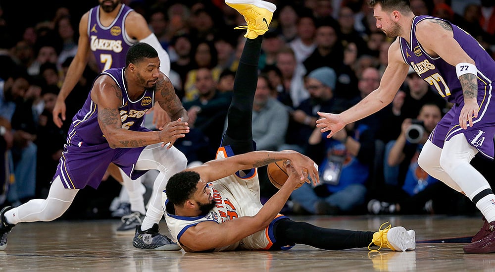 Lakers vs Knicks Basketball photos-Karl-Anthony Towns