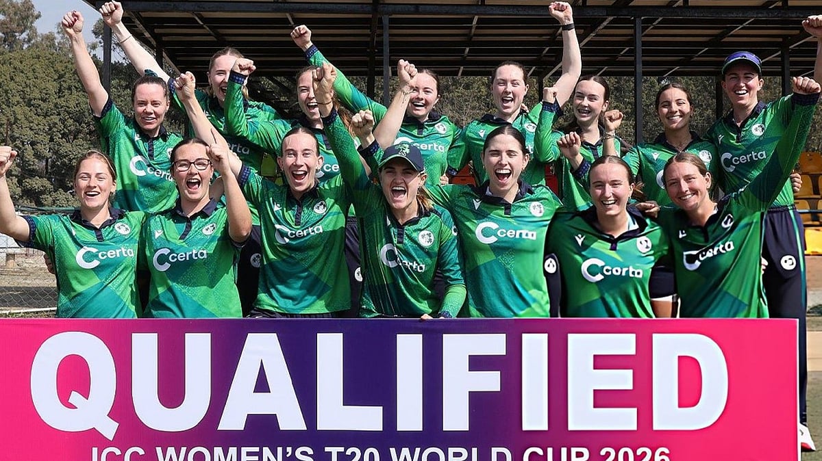 ICC : Ireland women's team celebrate their qualification.