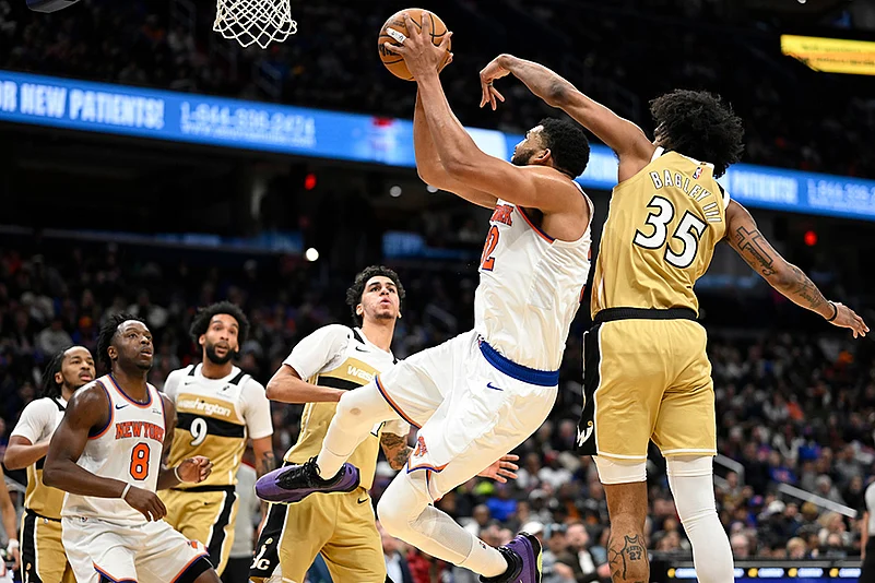 Washington Wizards vs New York Knicks NBA basketball game-Karl-Anthony Towns