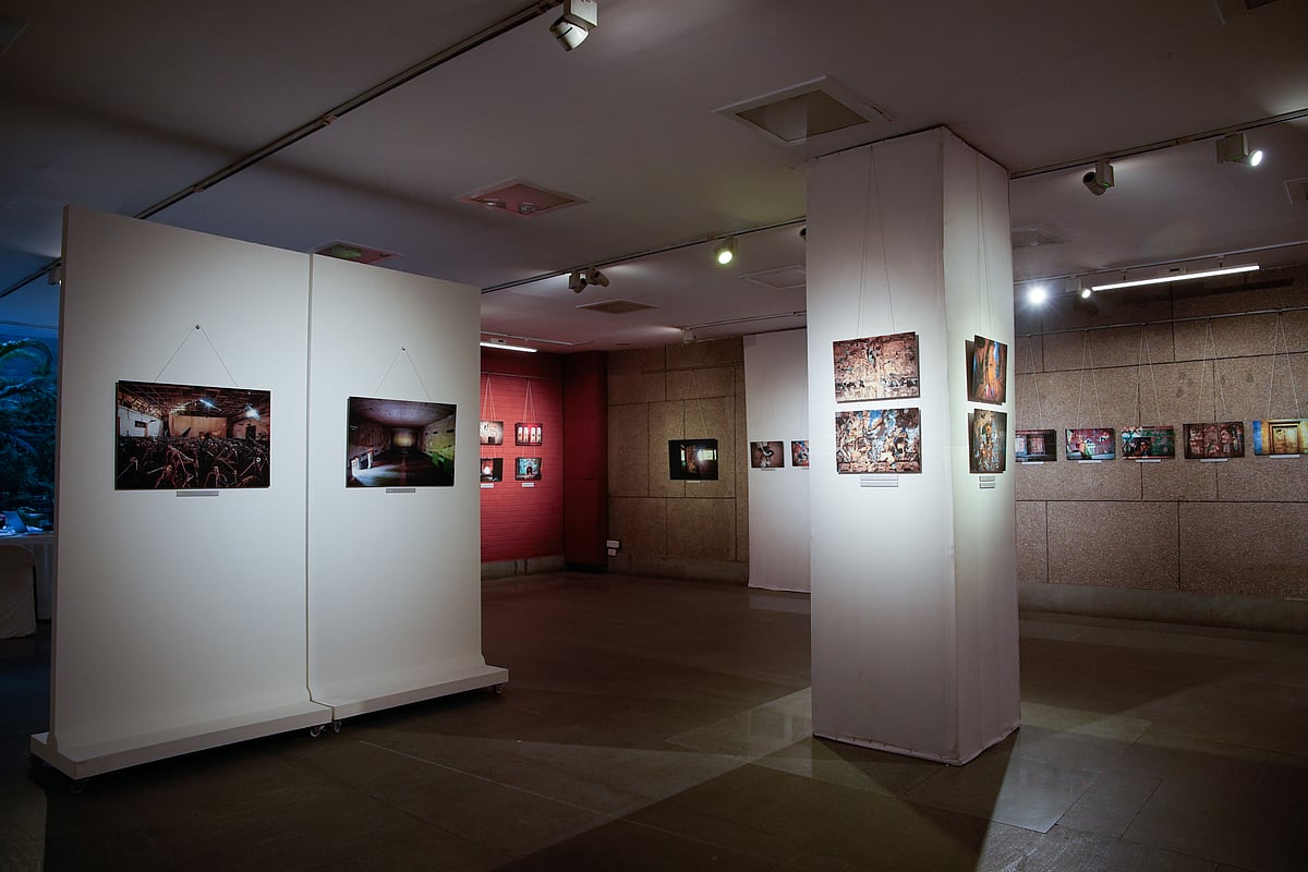 India’s Vanishing Picture Palaces
Hemant Chaturvedi photography
single screen cinemas India