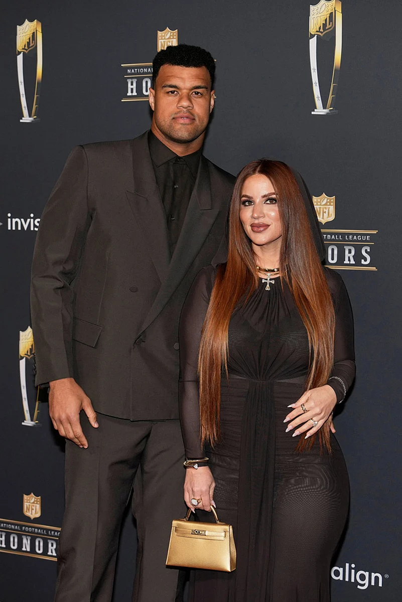 2026 NFL Football Honors award show-Arik Armstead and wife Mindy