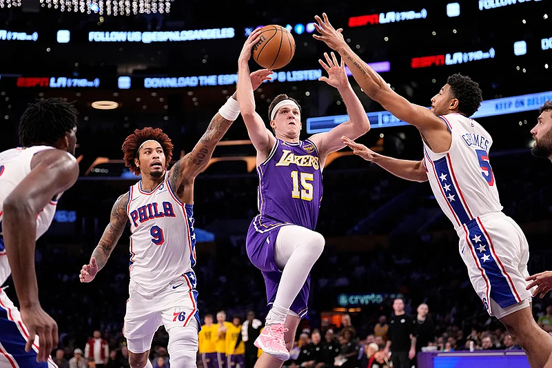 LA Lakers vs Philadelphia 76ers NBA basketball game-Austin Reaves