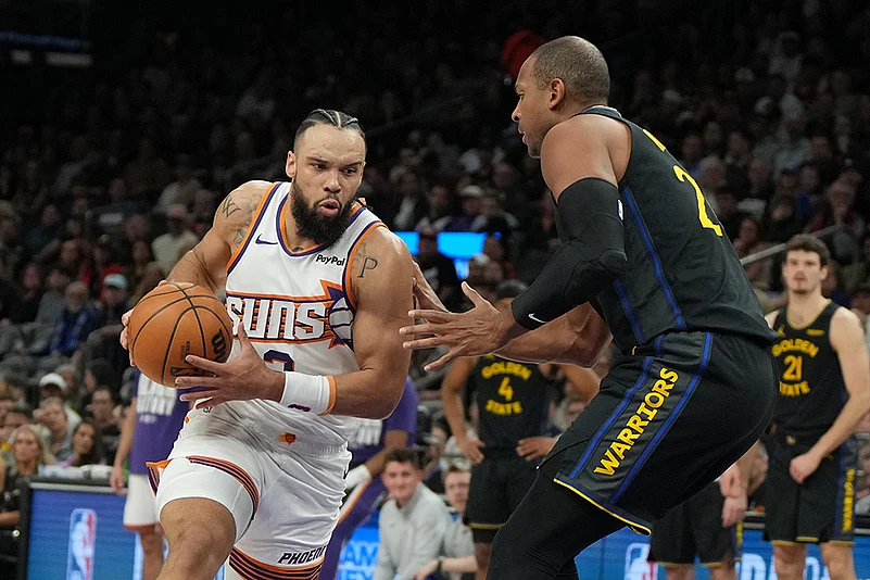 Phoenix Suns vs Golden State Warriors NBA basketball game-Al Horford