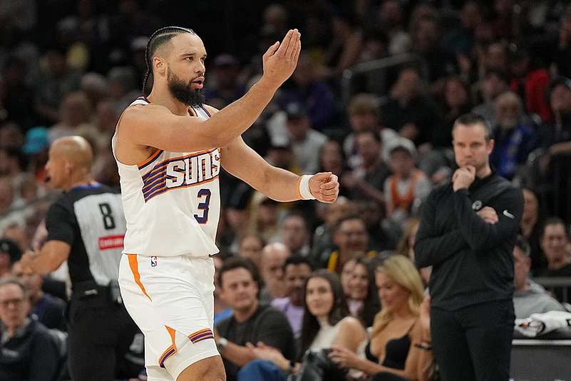 Phoenix Suns vs Golden State Warriors NBA basketball game-Dillon Brooks