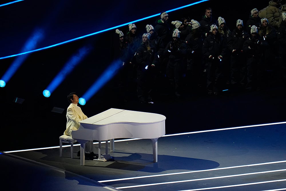 Milan Cortina Olympics Opening Ceremony photos-Chinese pianist Lang Lang
