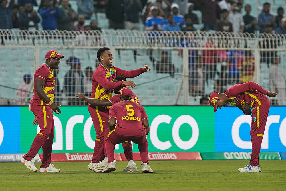 Scotland vs West Indies T20 World Cup cricket photos-Shimron Hetmyer