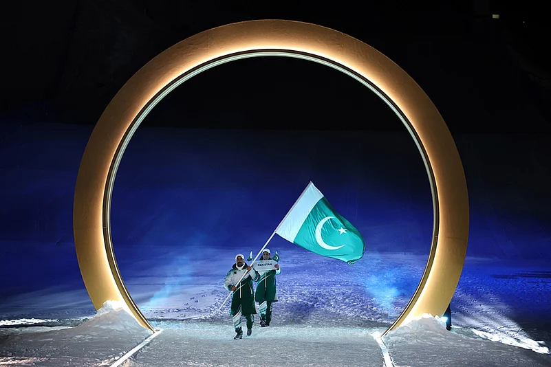 Milan Cortina Olympics Opening Ceremony photos-Pakistans athelets