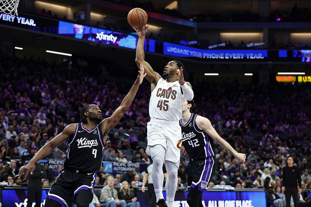 NBA Basketball Game: Sacramento Kings vs Cleveland Cavaliers