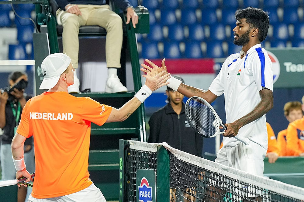 Davis Cup: Dhakshineswar Suresh vs Jesper De Jong