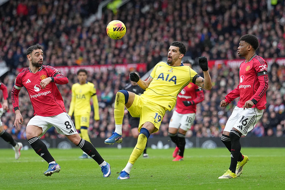 English Premier League: Manchester United vs Tottenham Hotspur