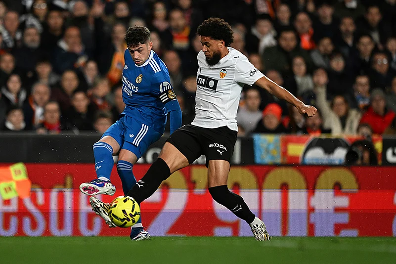 Valencia vs Real Madrid Spanish la liga soccer match-Federico Valverde