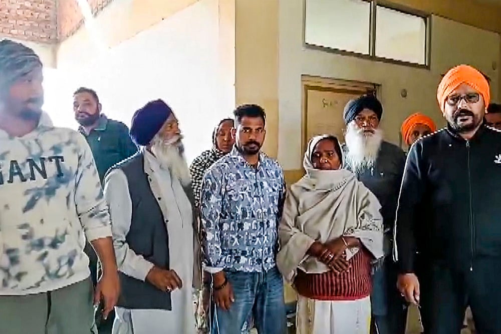 Law student kills classmate, shoots self