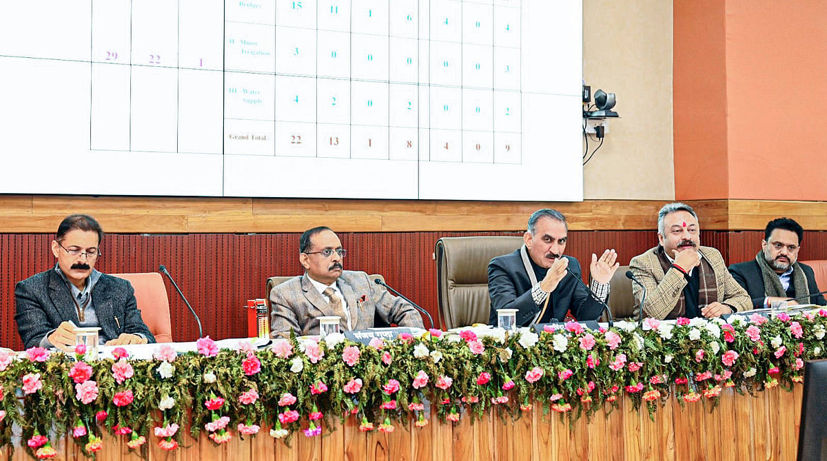 IMAGO / ANI News : Himachal Pradesh Chief Minister Sukhvinder Singh Sukhu presides over the MLA Priority meeting, in Shimla.