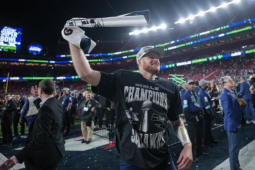 Patriots vs Seahawks NFL Super Bowl 60 football game-Sam Darnold