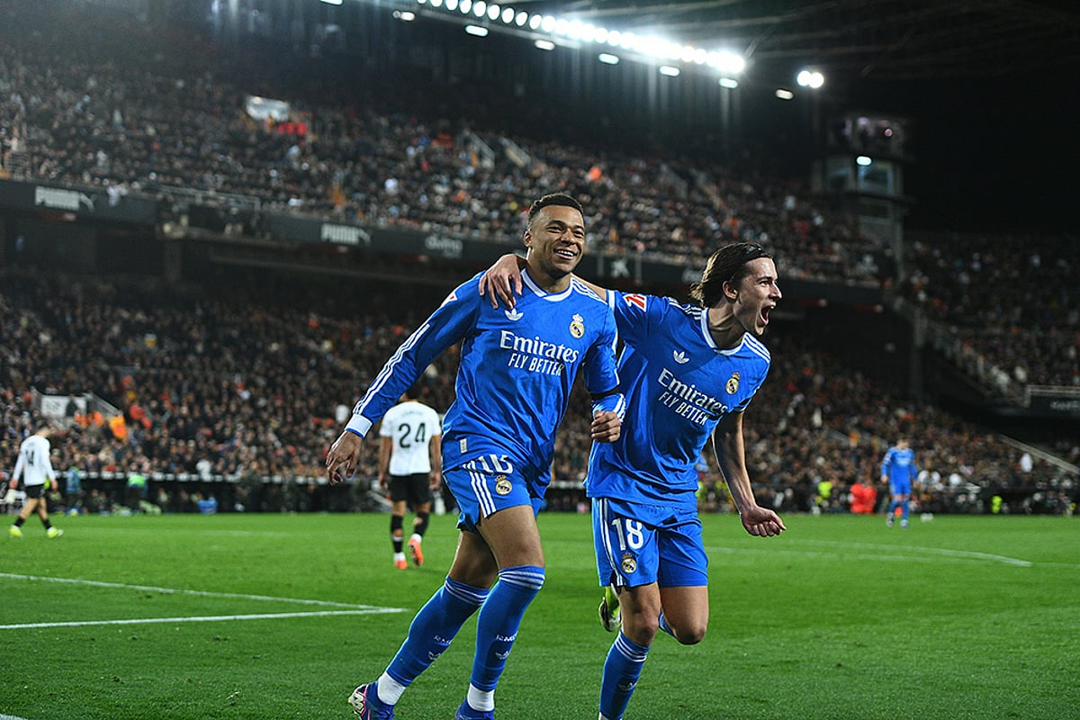 Valencia vs Real Madrid Spanish la liga soccer match-Kylian Mbappe