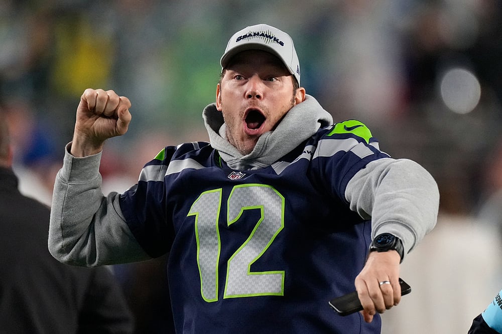 Patriots vs Seahawks NFL Super Bowl 60 football game-Actor Chris Pratt