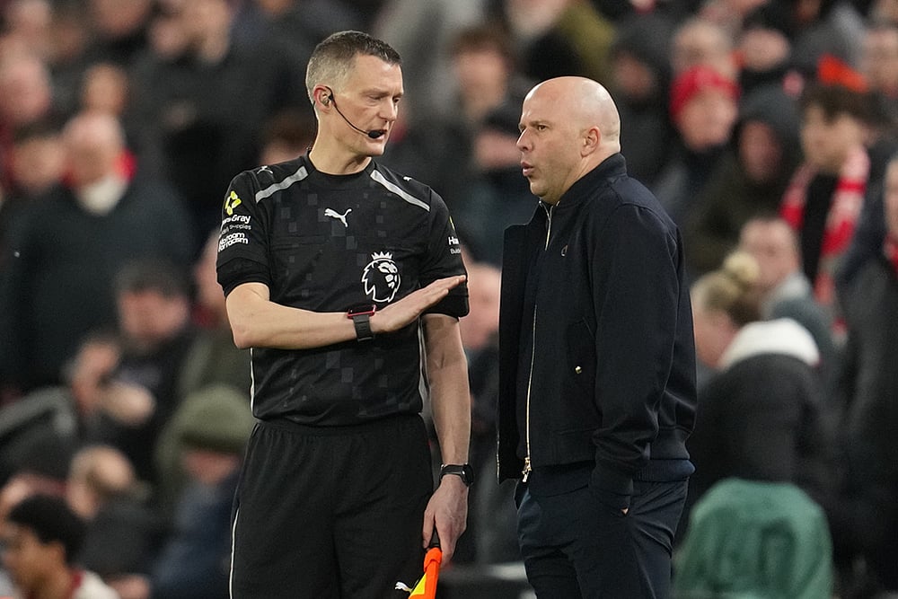 liverpool vs manchester city premier league soccer-Arne Slot
