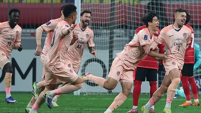 Photo: AFC website : Buriram United players celebrate teammate Bissoli's goal against Chengdu Rongcheng in their AFC Champions League Elite match.