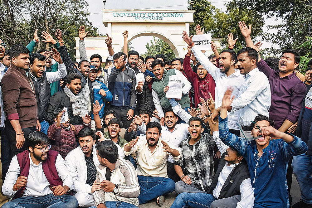 | Photo: Imago/ANI : Up in Arms: Students of Lucknow University stage a protest against the new UGC equity regulations