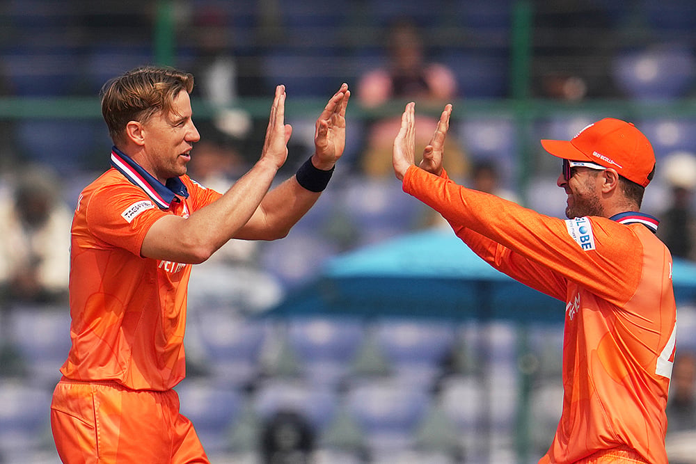 Namibia vs Netherlands T20 World Cup Cricket match-Logan van Beek
