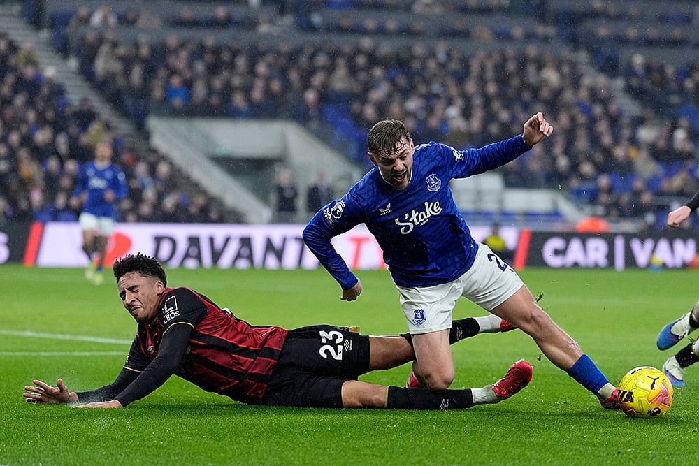 Everton Vs Bournemouth Premier league soccer match-James Hill
