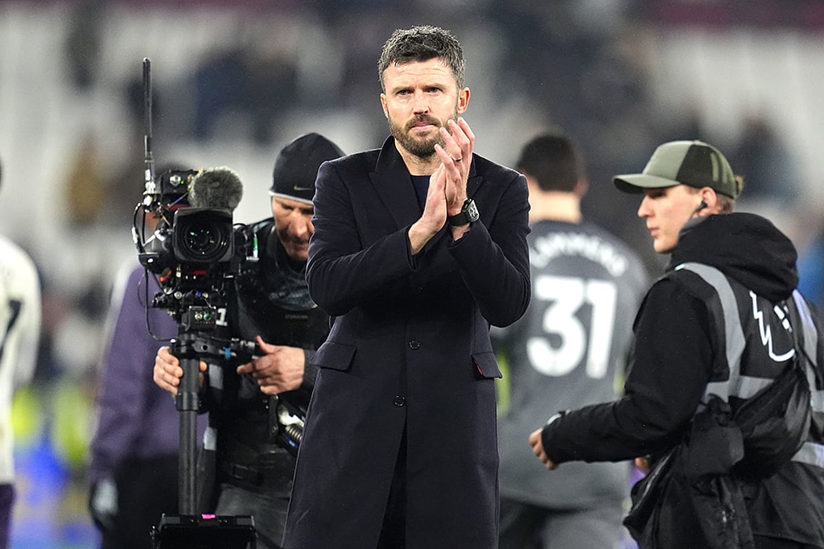 West Ham vs Manchester United Premier league soccer match-Michael Carrick