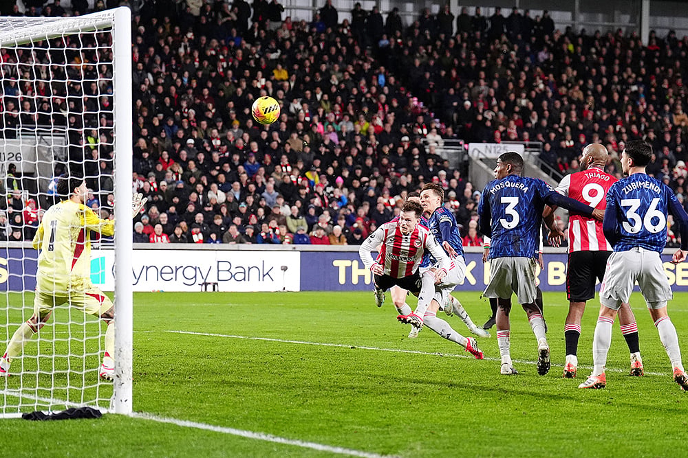 Brentford vs Arsenal Premier League soccer match-Keane Lewis-Potter