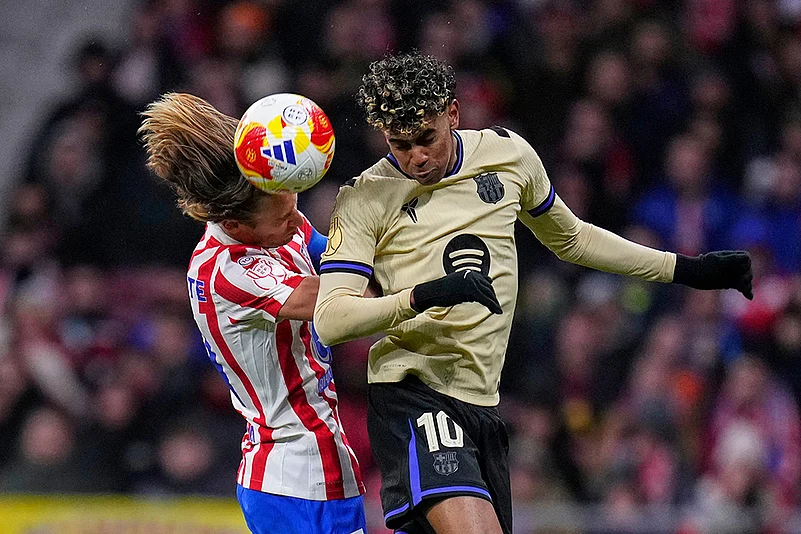 Barcelona Vs Atletico Madrid Spain Copa del Rey Soccer-Marcos Llorente