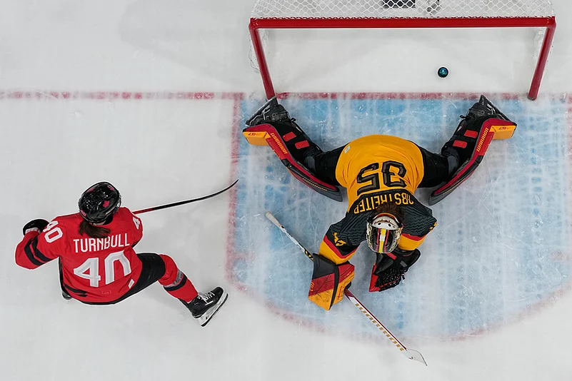 2026 Winter Olympics Day 8 Events Best Photos-Blayre Turnbull