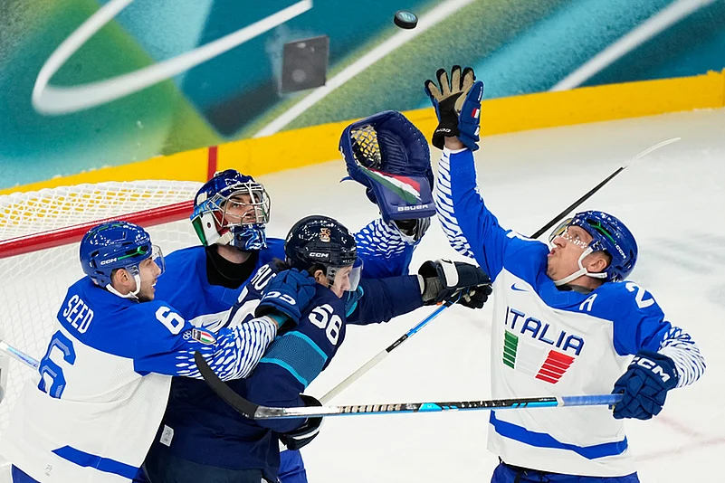 2026 Winter Olympics Day 8 Events Best Photos-Damian Clara