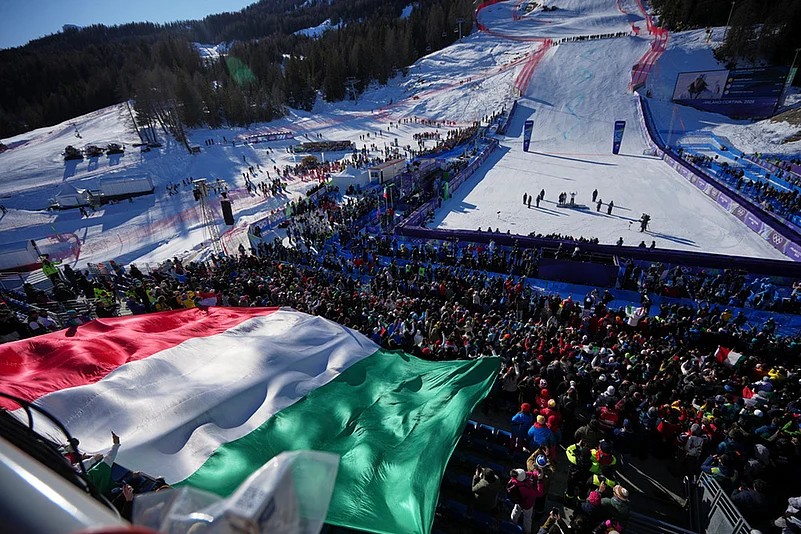Milan Cortina Winter Olympics Day 9 photo highlights-womens giant slalom race medal ceremony