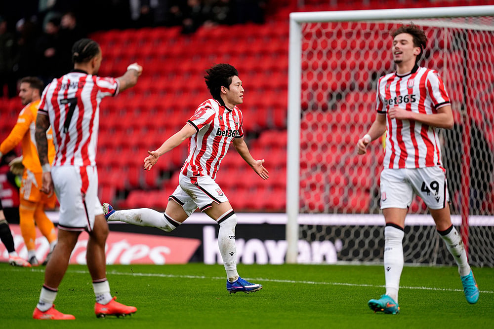 Stoke City vs  Fulham FA Cup Fourth Round match-Bae Jun-Ho