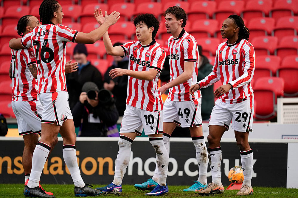Stoke City vs  Fulham FA Cup Fourth Round match-Bae Jun-Ho