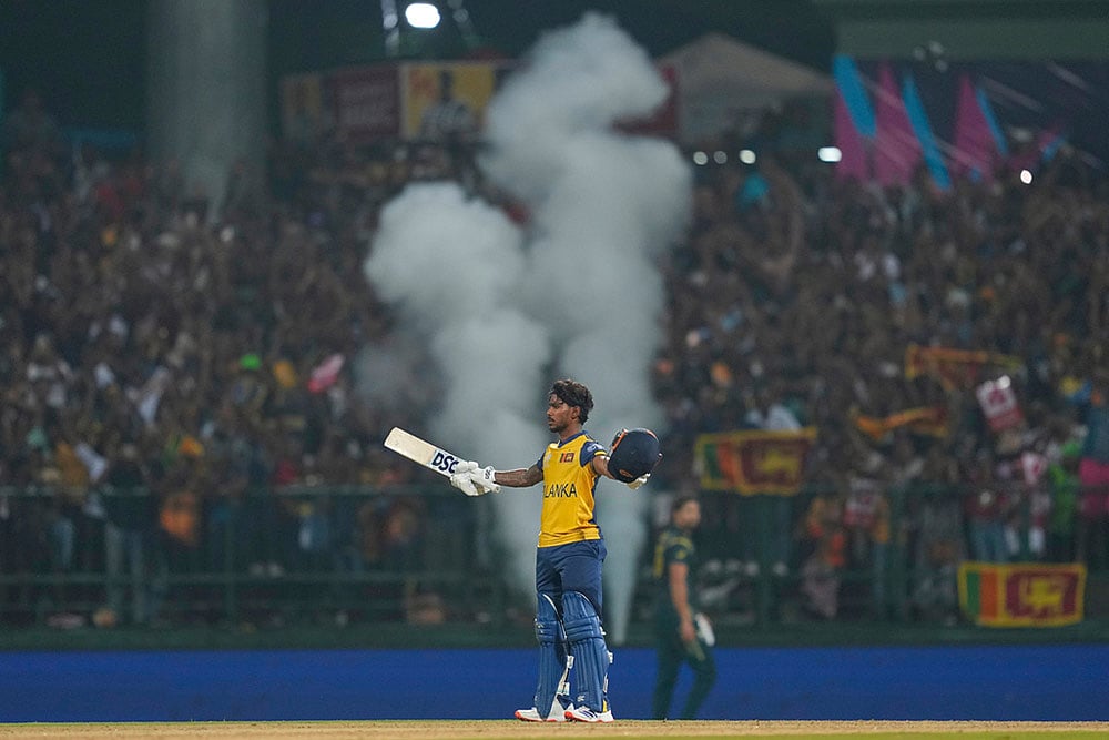 AUS vs SL: Pathum Nissanka celebrates his century 