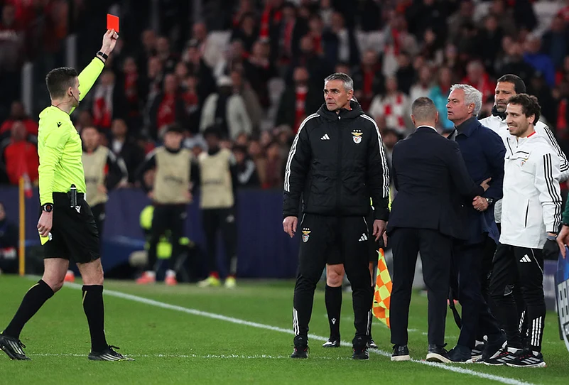 Benfica Vs Real Madrid UEFA Champions League Playoff-José Mourinho
