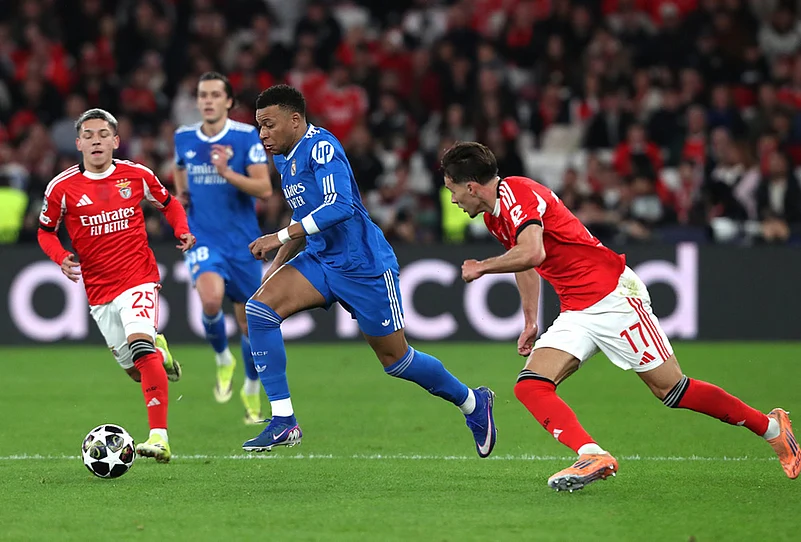 Benfica Vs Real Madrid UEFA Champions League Playoff-Kylian Mbappe