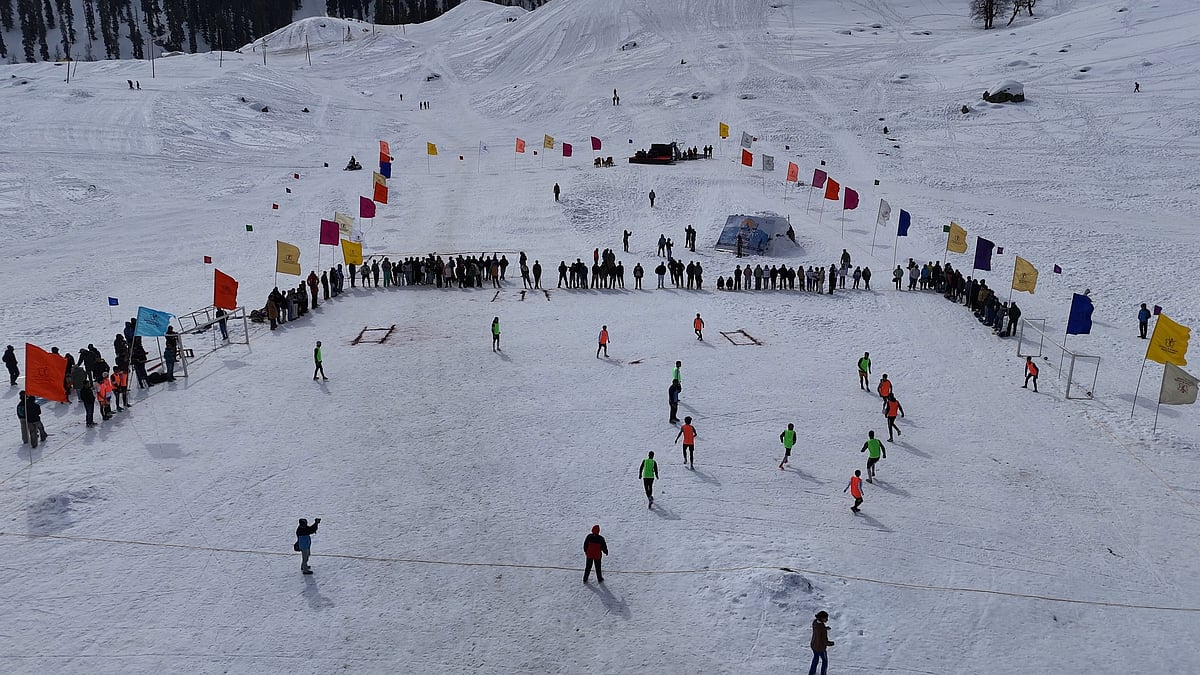 Special Arrangement/SAI : J&K Sports Council officials flagged off the Khelo India Winter Games 2026 Anti-Drug rally