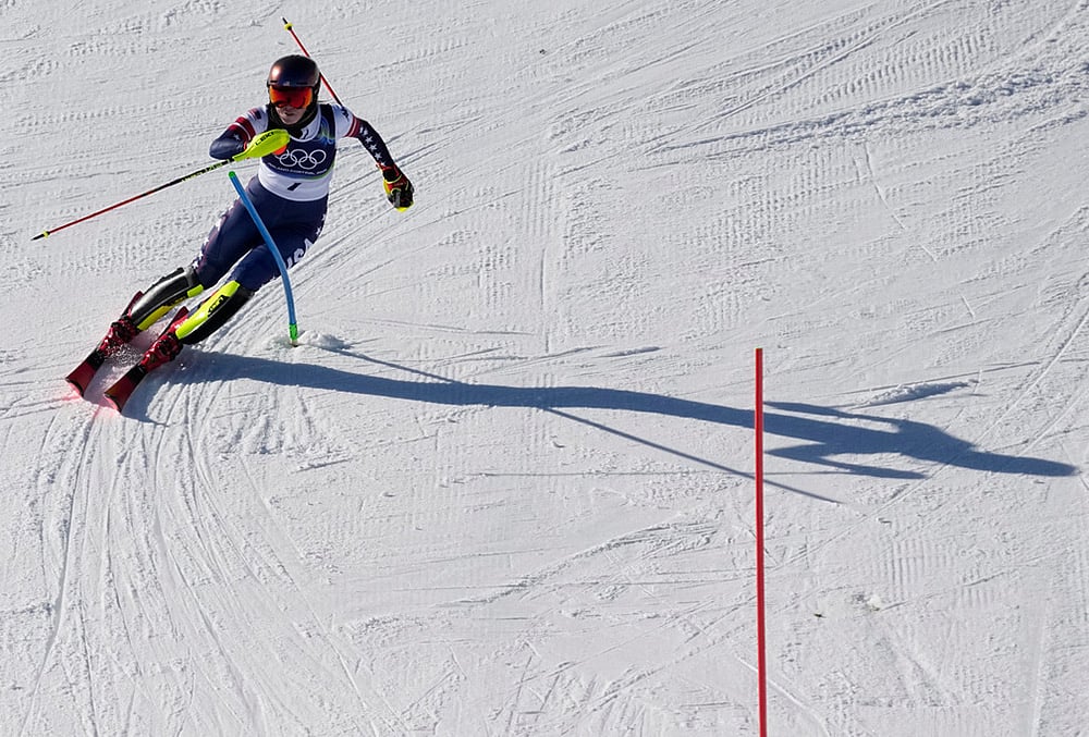 Shiffrin ends her Olympic medal drought by winning slalom gold-3
