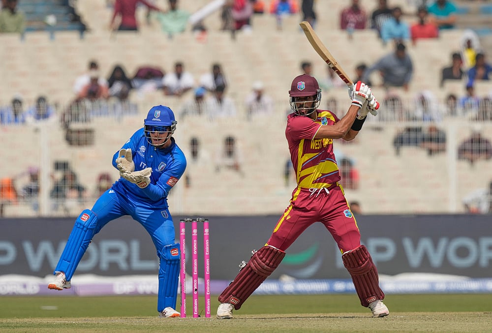 West Indies vs Italy T20 World Cup Cricket match-Roston Chase
