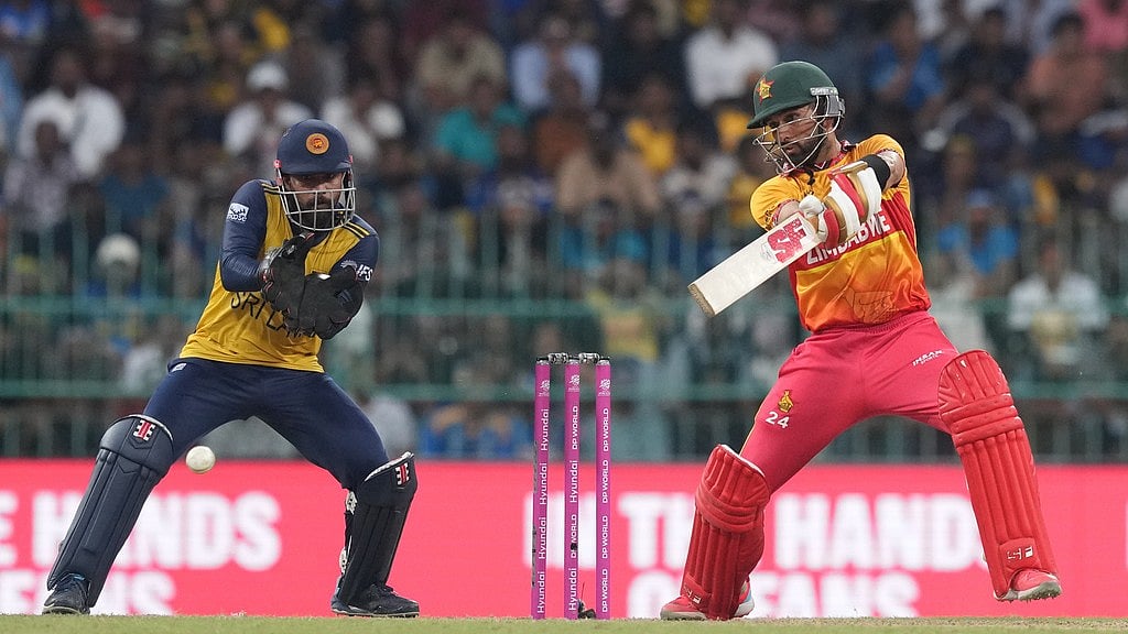 AP Photo/Eranga Jayawardena : Zimbabwe's captain Sikandar Raza plays a shot during the T20 World Cup cricket match between Sri Lanka and Zimbabwe in Colombo, Sri Lanka, Thursday, Feb. 19, 2026. 