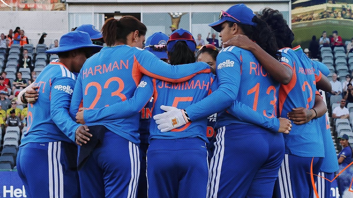| Photo: X/BCCIWomen : India players celebrate during the second T20I match against Australia on February 19, 2026.