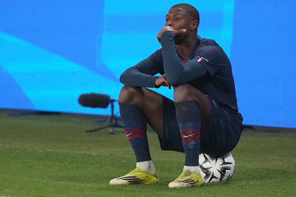 | Photo: AP/Thibault Camus : PSG's Ousmane Dembele reacts during the French League One soccer match between Paris Saint-Germain and Marseille in Paris, Sunday, Feb. 8, 2026.